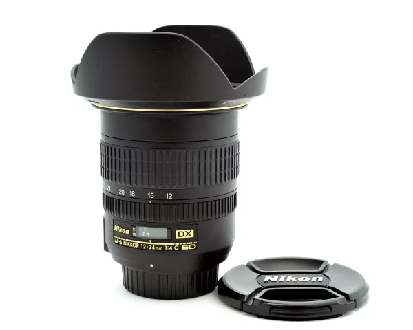 Nikon AF-S DX 12-24 mm f/4 G IF ED Nikkor