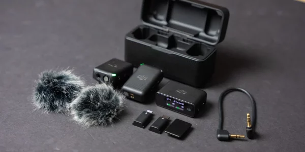 DJI Mic (2 TX + 1 RX + Charging Case)